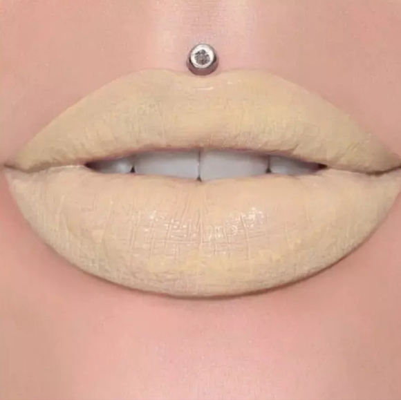 Jeffree Star Supreme Gloss Urethra (Pastel Yellow) Full Pigment NWT - Picture 6 of 6
